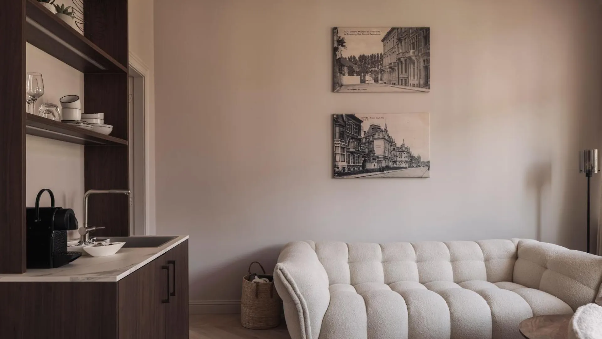 Bed & Breakfast Zurenborg Suites Antwerp